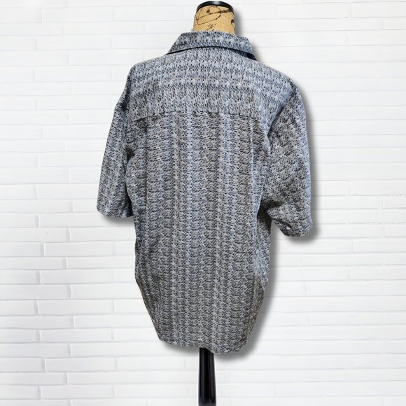 Vintage Columbia Sportswear Rayon Blend Shirt L Blue Tan Geometric Pattern - Picture 2 of 8